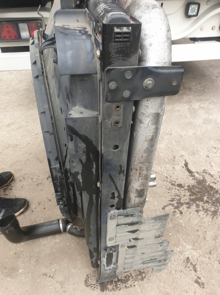 Купить Радиатор воды интеркулер daf xf euro6 1940146