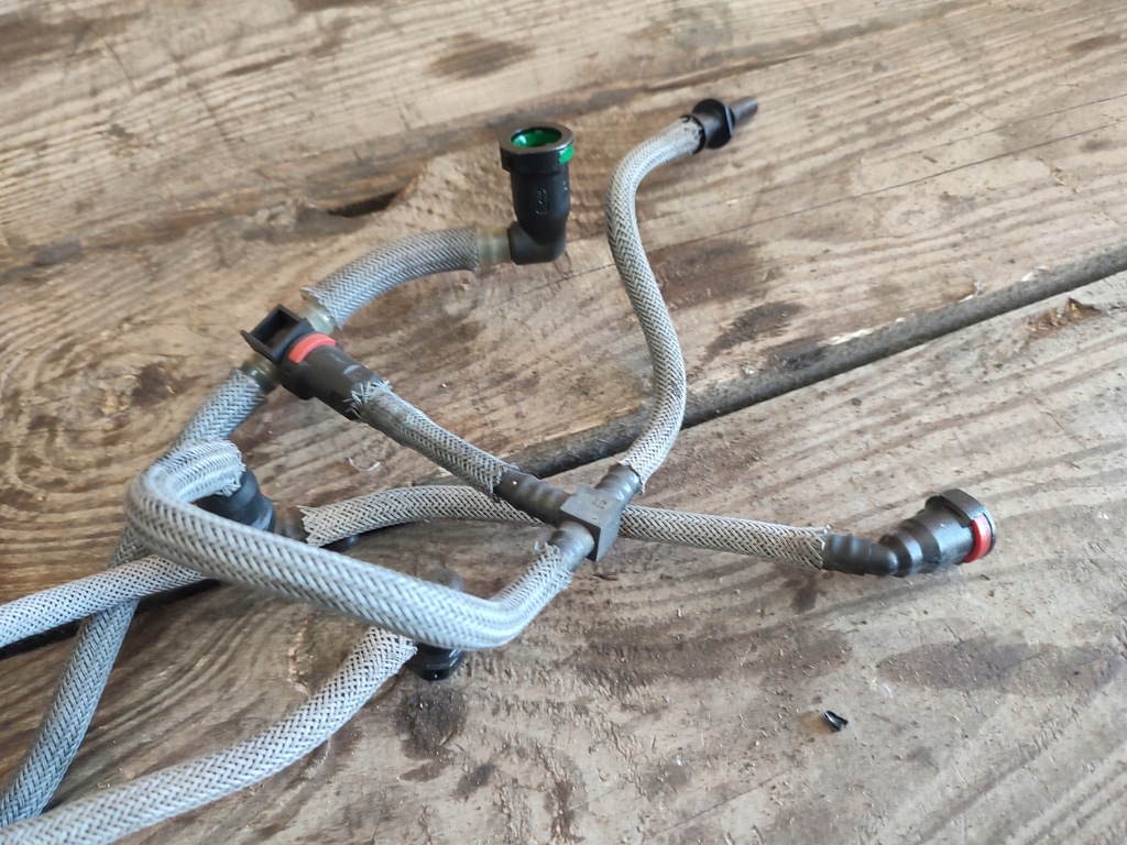 фото №11, Citroen c5 iii шланг зливна трубка пального 3.0 hdi