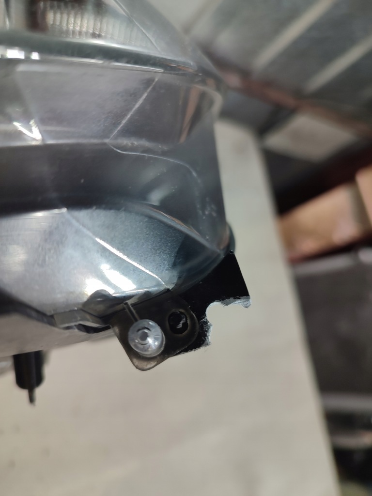 фото №10, Лампа левая перед bmw seria 3 f30 обычная 7259549