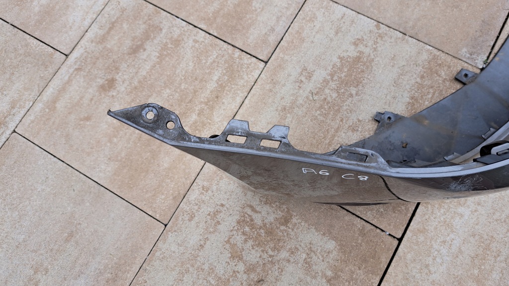 фото №9, Audi a6 c8 бампер перед омыватель