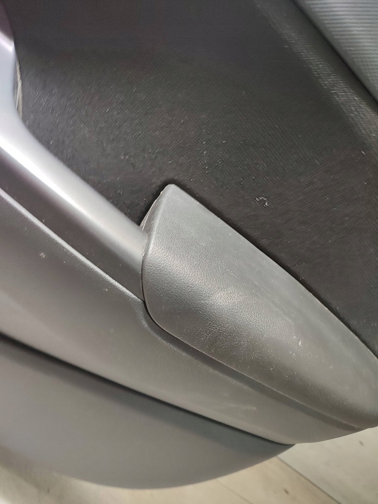 фото №9, Hyundai kona i 2018 перед сторона права обшивки обшивка двері передніх