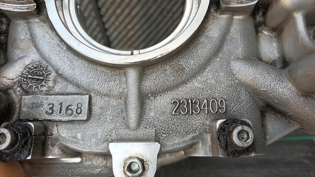 фото №13, 458338 ferrari 488 корпус вала коленчатого