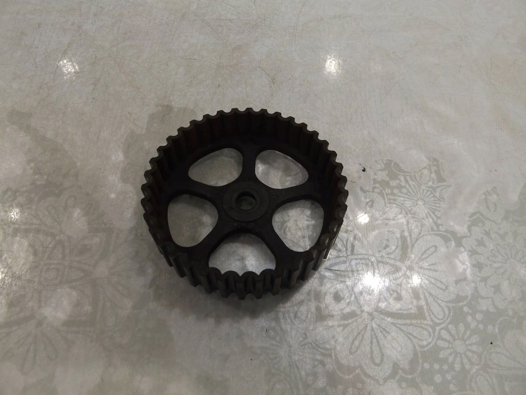 фото №1, Meriva a 1,7cdti колесо насоса масла