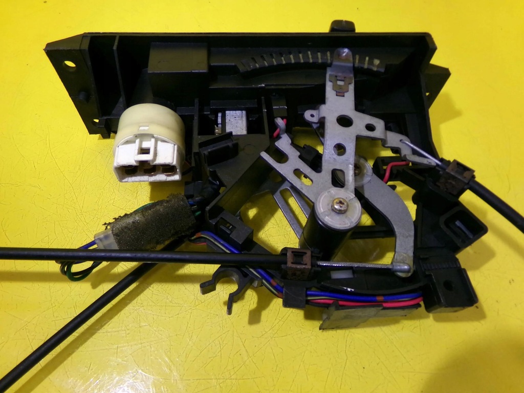 фото №6, Панель керування обдув кондиціонера mazda demio nr1548