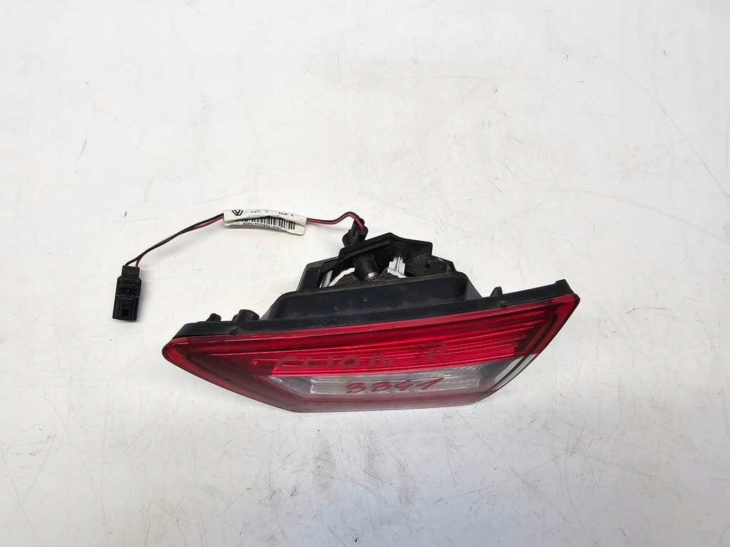 фото №2, Лампа правий задня кришка багажника renault clio iv #3341