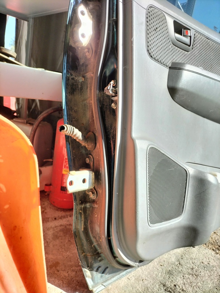 фото №6, Дверь задняя правый зелёный toyota hilux vii 05-15