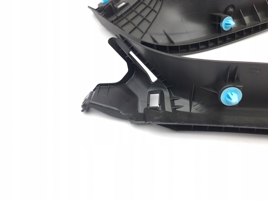 фото №6, Hyundai kona i 2020 комплект обшивка / обивка задний крышки багажника