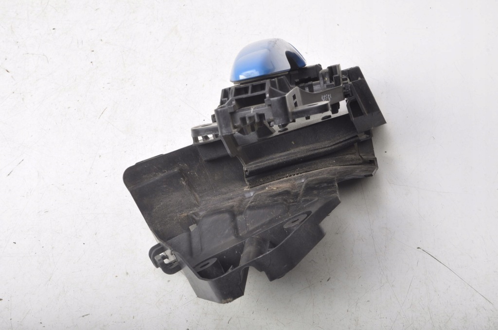 Volvo v40 2 ручка дверь наружная правая  перед 31276224 с Разборки