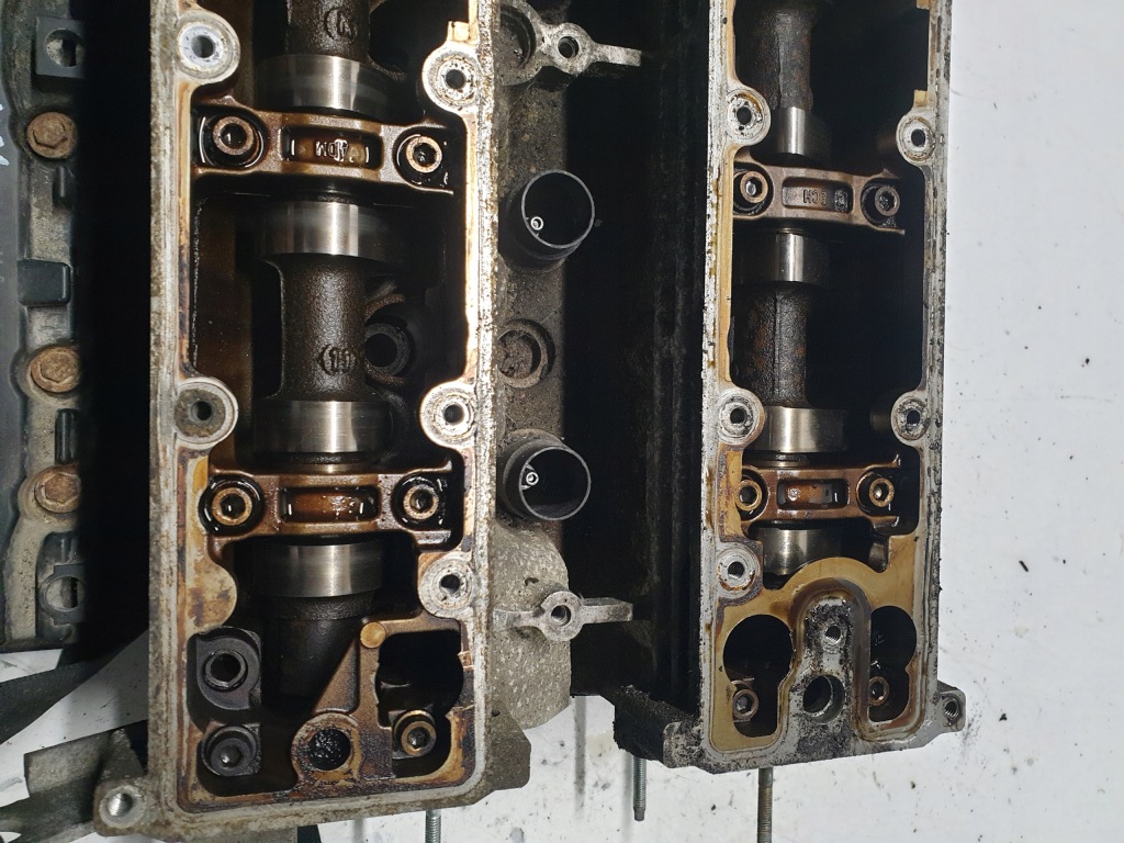 Головка двигуна 2.0 136 km citroen c8 9688680610 Ціна