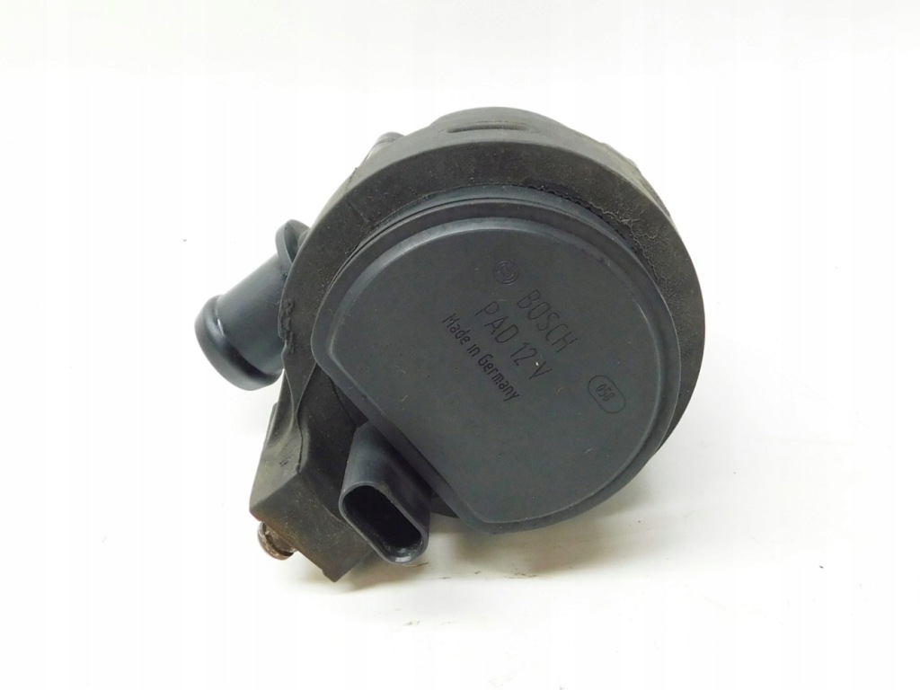 фото №10, Дополнительная насос воды 5g0965567 - vw golf vii touran polo v a1 8x a3 8p