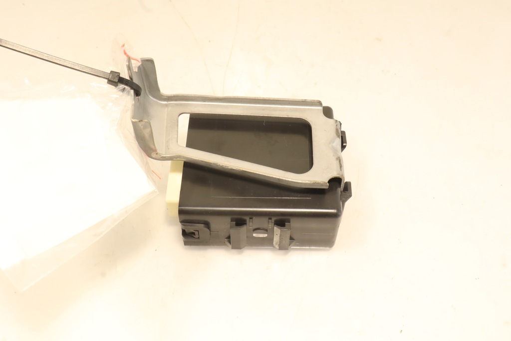 фото №5, Модуль центрального замка lexus rx v 350h hybrid prestige