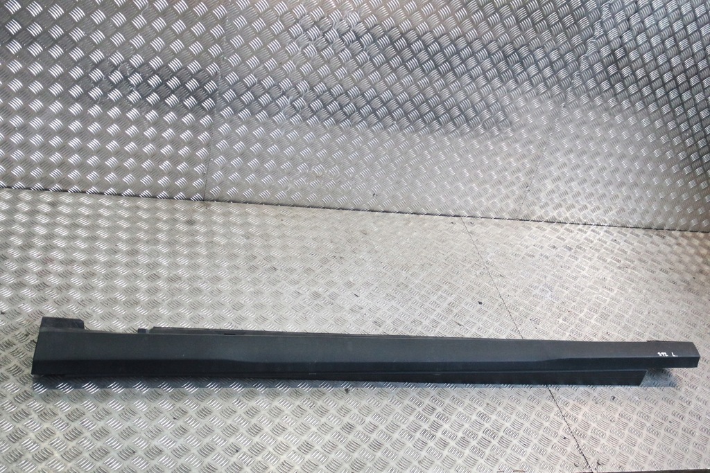 фото №1, Ліва молдинг поріг кріпильна mercedes gle 292 a2926980154