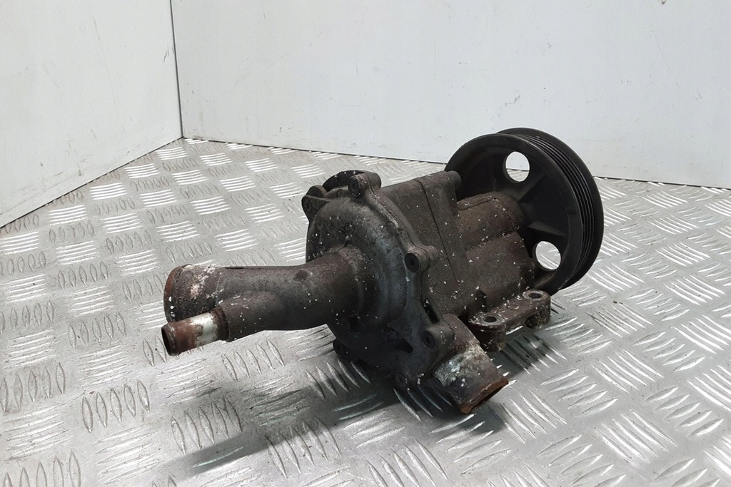 фото №1, Насос wody mini cooper r50, r53 04668450aa 1.6l бензиновий 2001