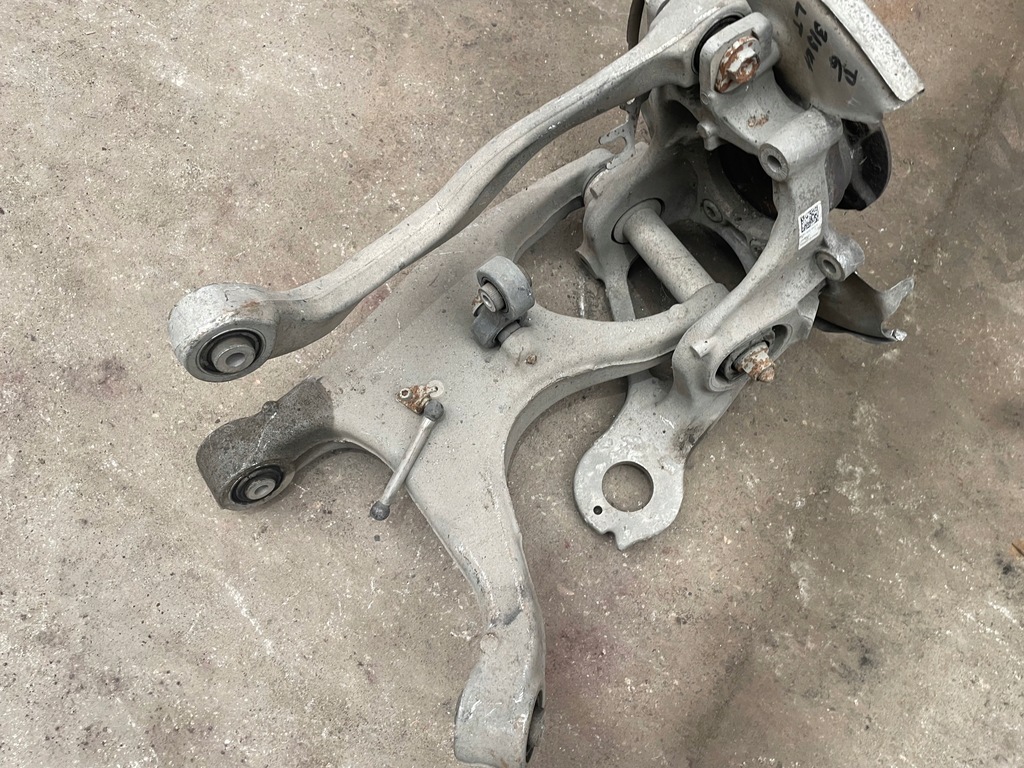 фото №7, Поворотный кулак рычаги левый задняя audi a6 c7 q5 8r 8r0505435c 8r0505431f