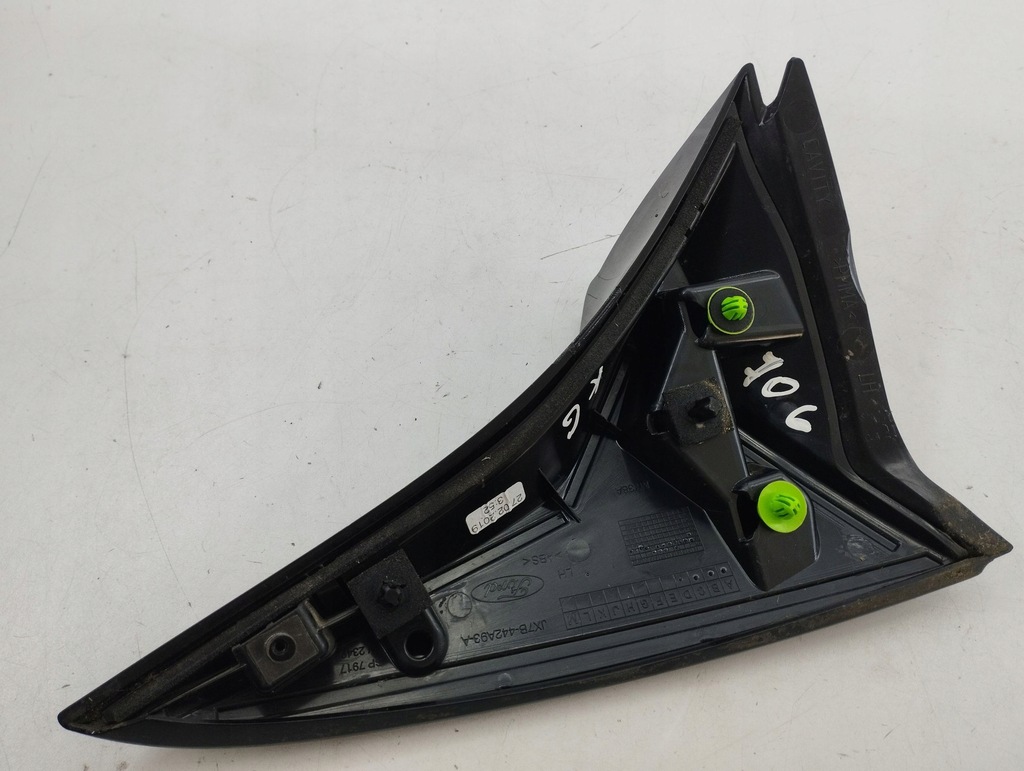 фото №5, Ford focus 2019 оббивка задній кришки багажника