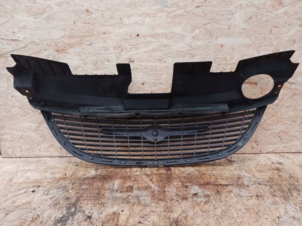 фото №3, Решітка радіатора решітка радіатора chrysler voyager iv 01-04
