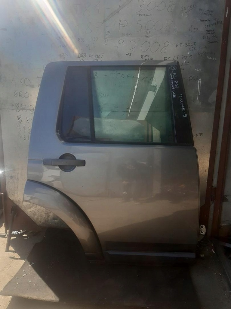 фото №1, Двері правий задня lrc907 land rover discovery iv