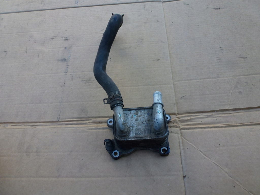 фото №1, Радиатор масла dacia sandero ii 0.9 tce 17r