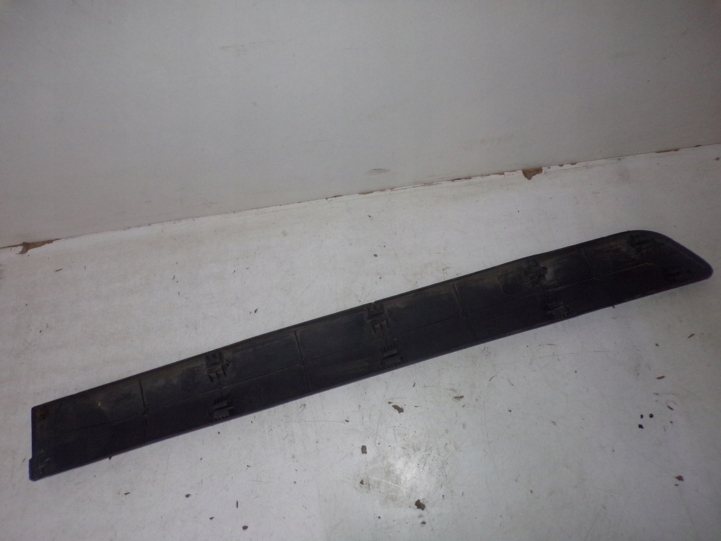 фото №5, Молдинг зовнішня двері лівий задня dacia logan