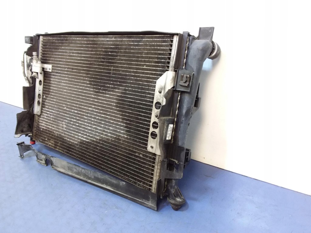 Mercedes a w168 1.7 радиатор воды вентилятор Оригинал