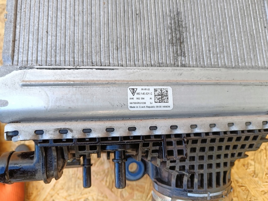 Porsche boxster 982 2.0i интеркулер комплектный  демонтаж 2023r Оригинал