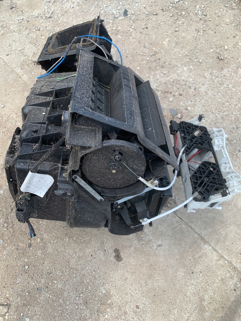 фото №9, Корпус отопителя отопитель fiat punto ii 1,2 8v 1,2 16v 141723200