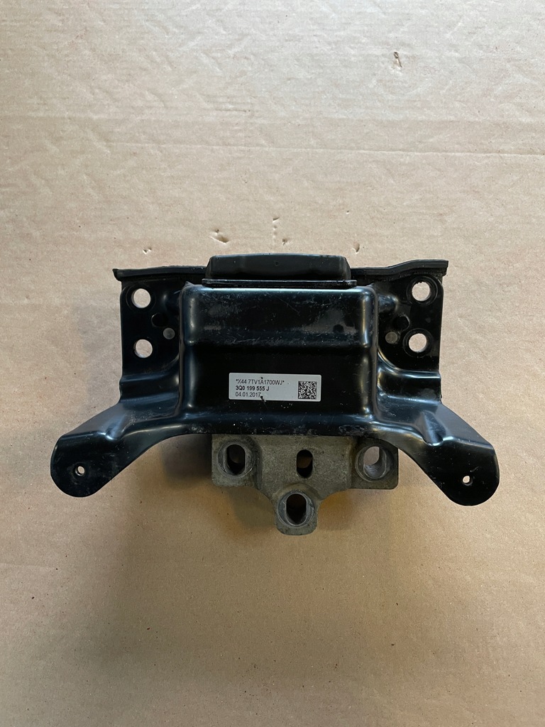 фото №1, Vw arteon подушка кронштейн коробки 3q0199555j