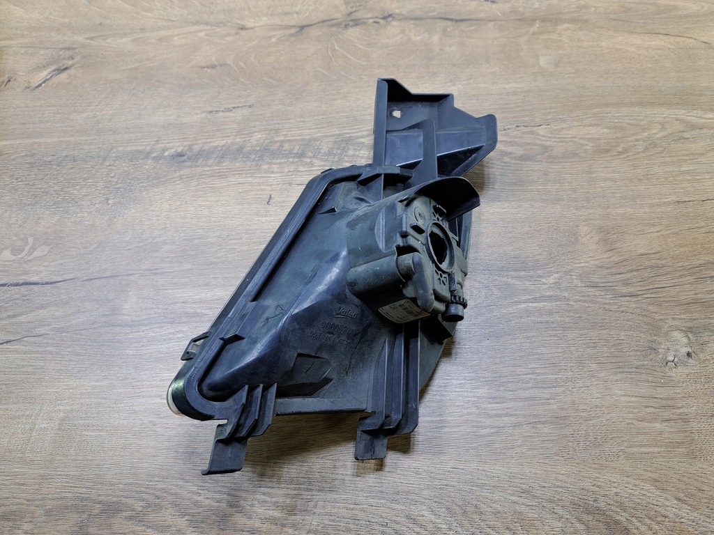 фото №5, Peugeot 308 противотуманная фара правый 9674041580