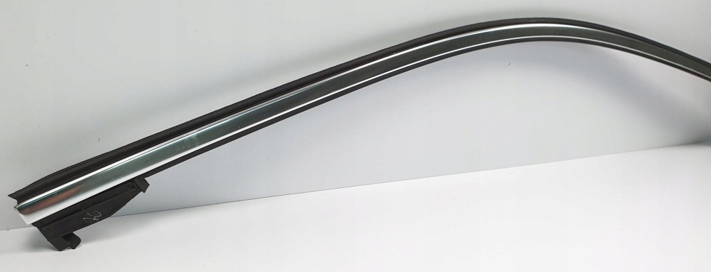 фото №3, Молдинг двері правий перед volvo xc90 ii