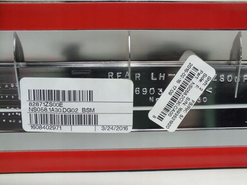 фото №11, Navara iii d40 pathfinder молдинг дверь левая задняя