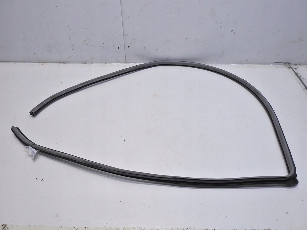 фото №1, Прокладка дверь правый перед honda accord vi