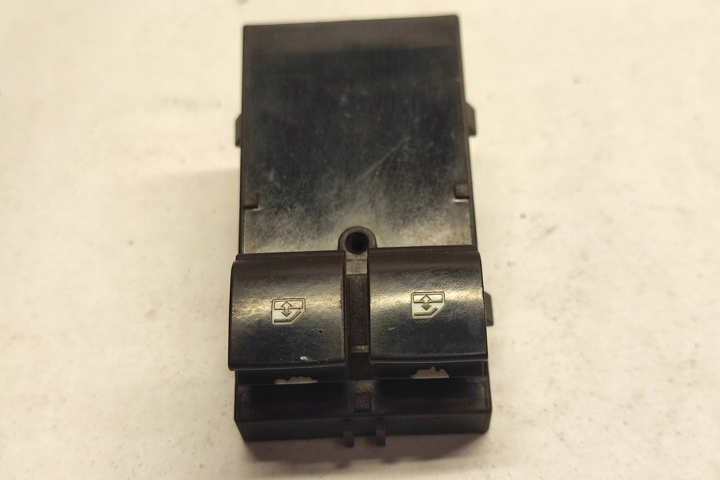 фото №9, Кнопка керування вікон лівих передніх двері chevrolet camaro 22806290