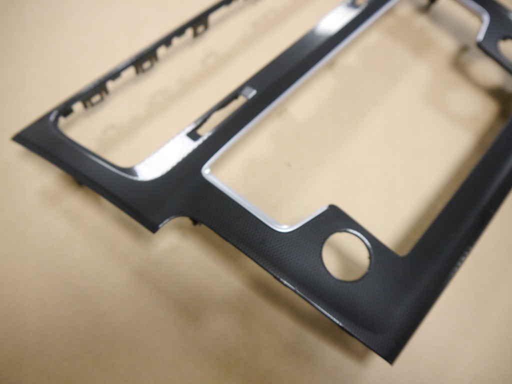 фото №2, Vw golf 7 рамка радіо dekor 5g1819743