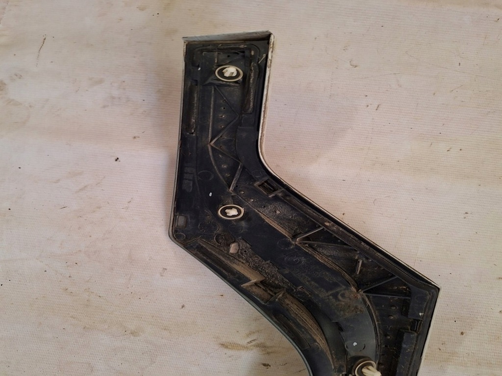 фото №10, Bmw x3 e83 lift накладка микровыключатель крышки alpinweiss