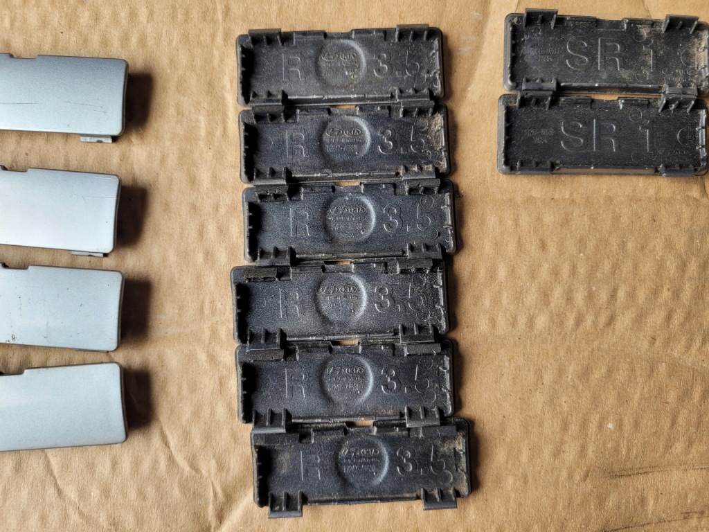 фото №9, Заглушка накладки крыша правая hyundai i30 ii kombi