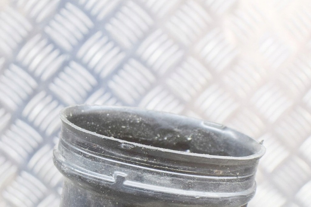 фото №5, Bmw 6 cabrio f12 640i шланг впуск воздуха труба wąż 7605585 224kw 2015