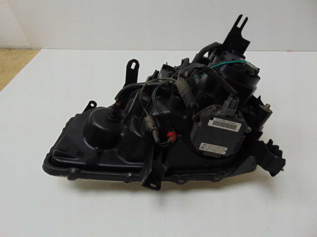 фото №11, Лампа правая ксенон nissan x-trail t31 europa