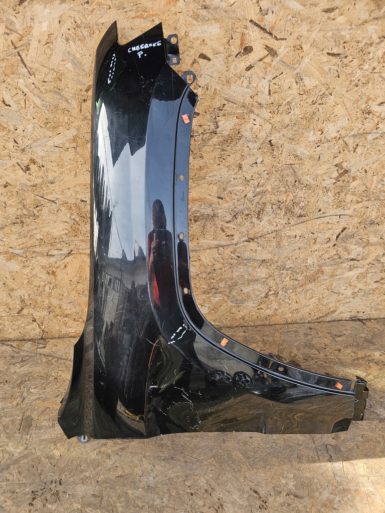 фото №1, Крила правий jeep grand cherokee wk2