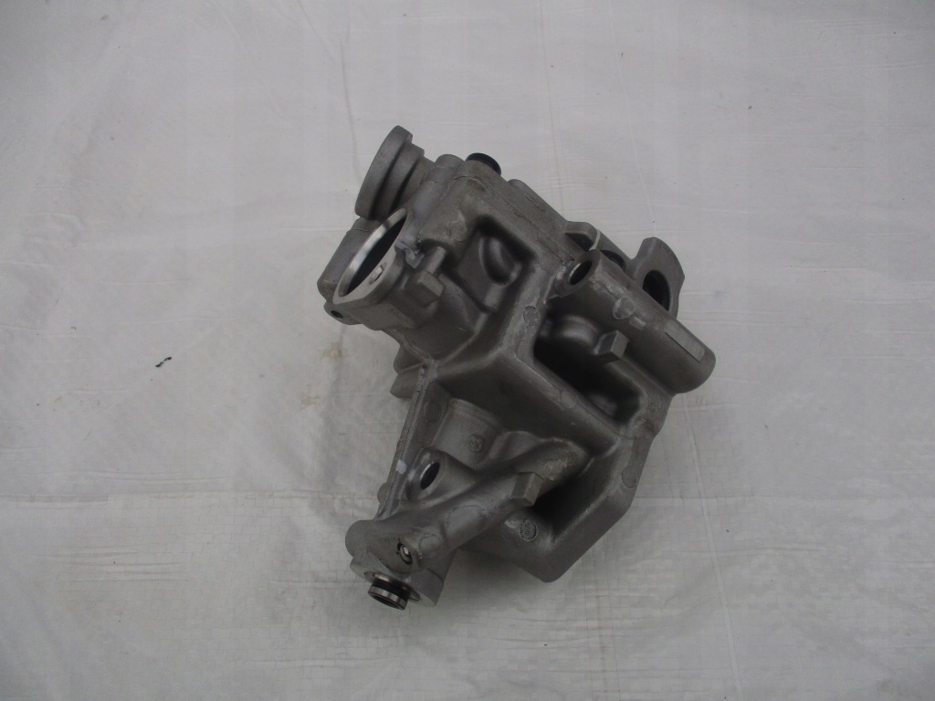 фото №1, Насос масляна оливи audi rs3 rsq3 ttrs 2.5 tfsi