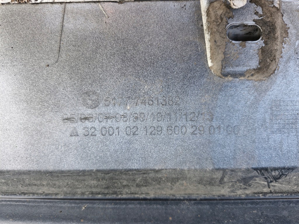 фото №6, Bmw 1 f40 2 f44 молдинг поріг права 7461382