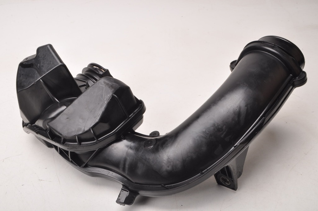 фото №6, Volvo xc60 ii 2.0 d4 труба резонатор повітря 31370120