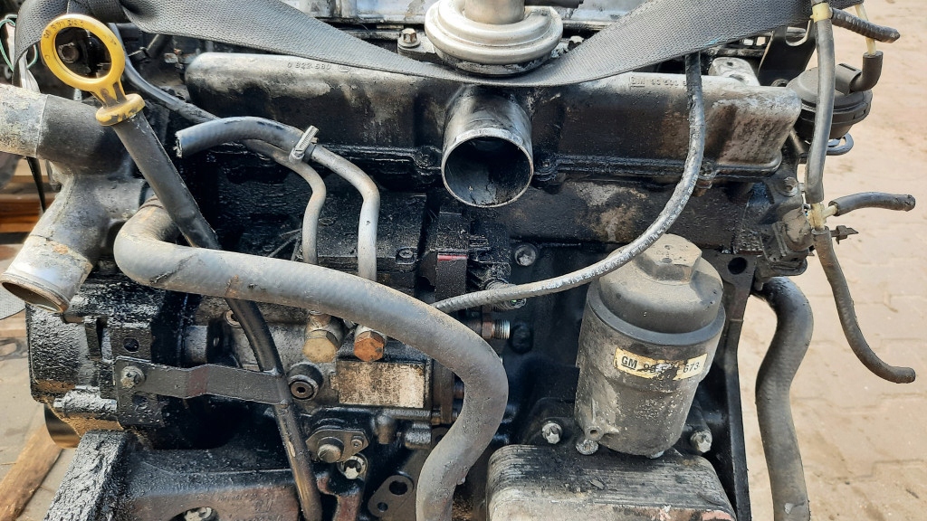 фото №7, Двигатель блок двигателя насос впрыскная x20dtl opel vectra b измерение