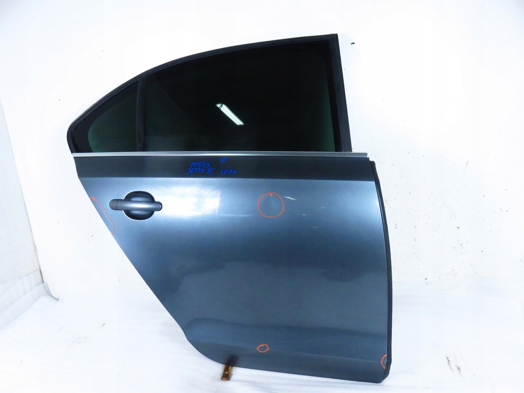 фото №1, Двері правий задня vw jetta vi ld7x
