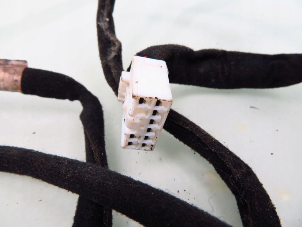 фото №3, Проводка дверь правый перед kia sportage ii 916101f190