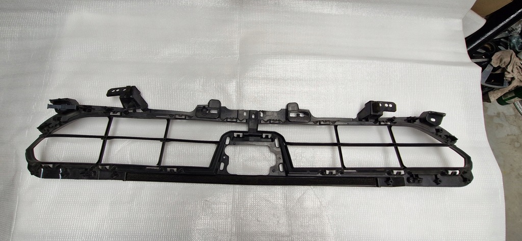 фото №15, Mazda mx30 mx-30 mx 30 нижня решітка передній бампера решітка радіатора dn4e-501t1