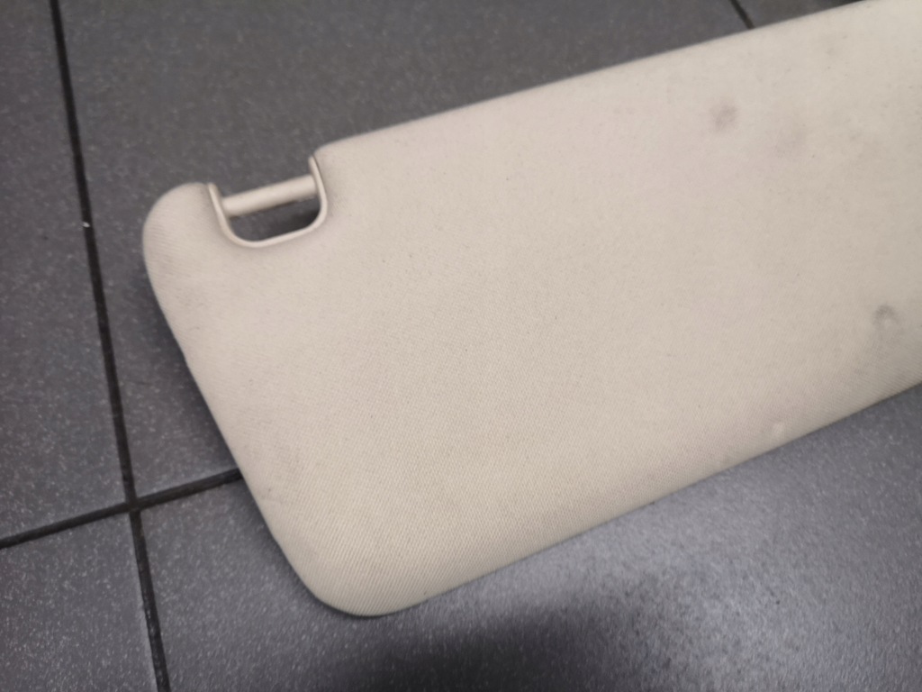 фото №7, Козирок захист світла кремовий audi a8 d3 ліва