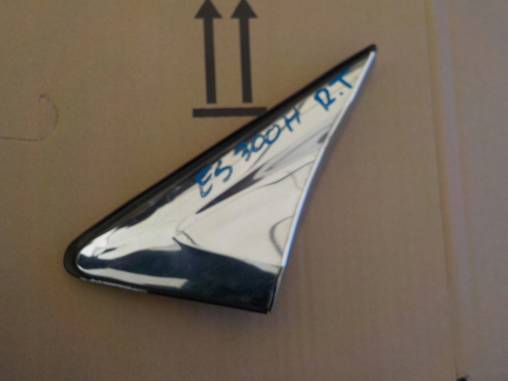 фото №1, Трикутник захист крила правий задня lexus es 2020