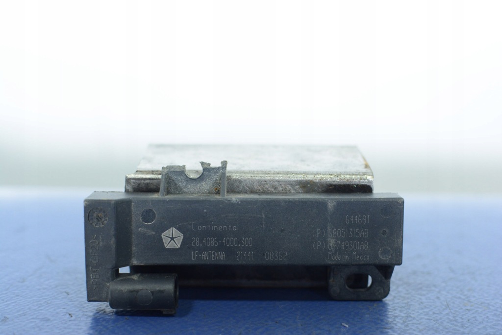 фото №1, Chrysler 200 підсилювач антени 68051315a8