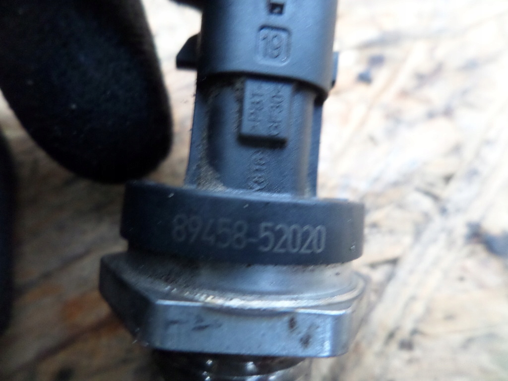 фото №8, Датчик накладки топлива давления toyota yaris 3 iii 1.4 d4d auris 2 corolla