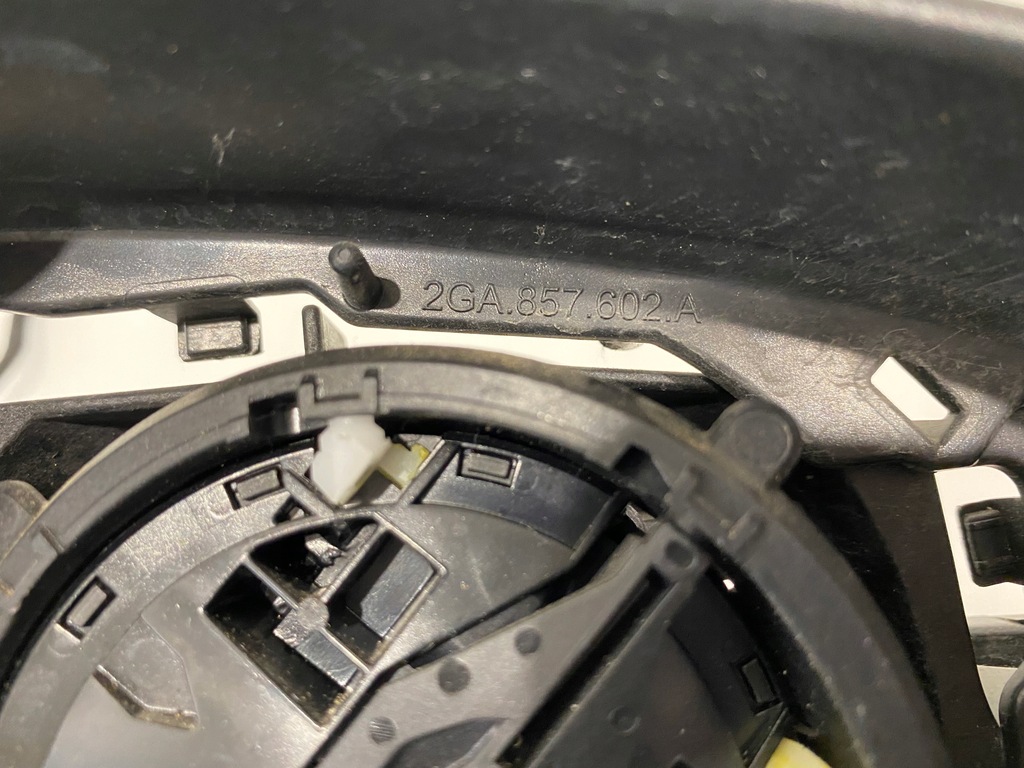 фото №5, Volkswagen оригинальный номер 2ga857602a